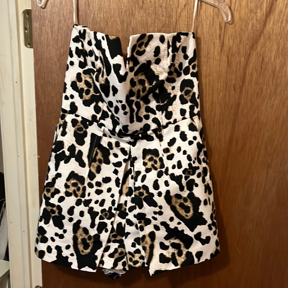 Topshop size 6 Leopard/Cheetah print Romper